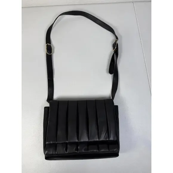 THEMOIRè Black Feronia Crossbody Bag with Hardware Tarnishing and Surface Dents - Picture 2 of 15